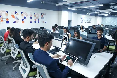STATE-OF-THE-ART COMPUTER LABS