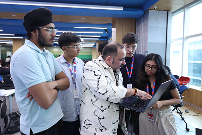 STATE-OF-THE-ART COMPUTER LABS