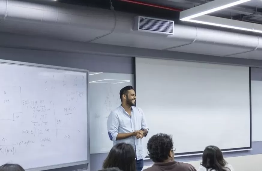 ATLAS ISDI Fellow Adesh Bhansali conducts a session on Building your UX portfolio