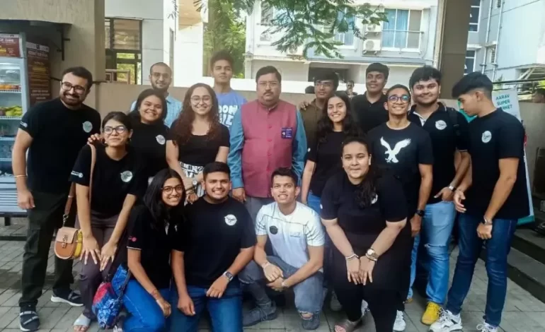 The Rotaract Club of ISME and ATLAS Fellows install Community Fridge at Andheri