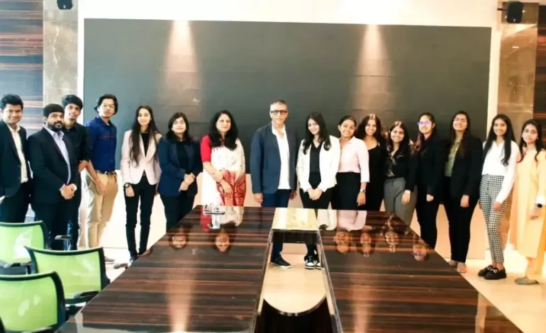 Manish Bhatt, Founder Director, Scarecrow M&C Saatchi conducts an intriguing masterclass session