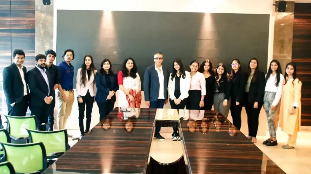 Manish Bhatt, Founder Director, Scarecrow M&C Saatchi conducts an intriguing masterclass session