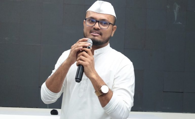 Ritesh Andre conducts a session on Mumbai Dabbawalas