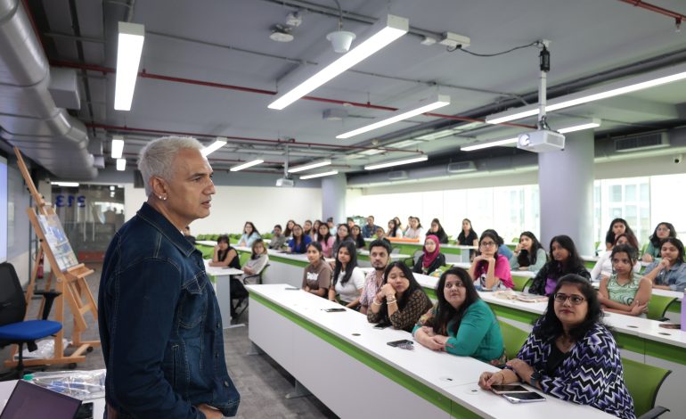 Marc Robinson Energises ATLAS ISDI Students with Insights on Prestigious Pepe Jeans Fashion Designer Awards 2024