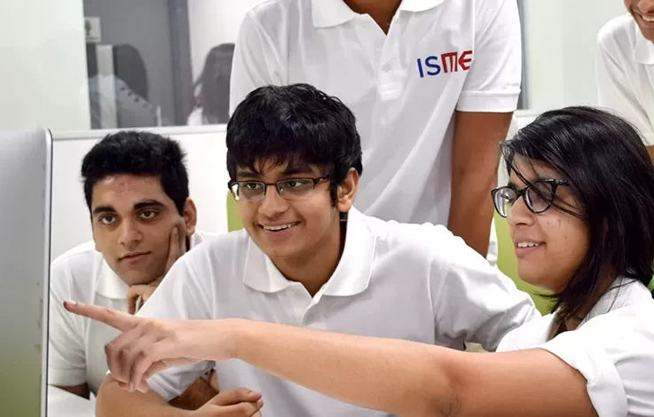 Top Reasons to Pursue a BBA After 12th