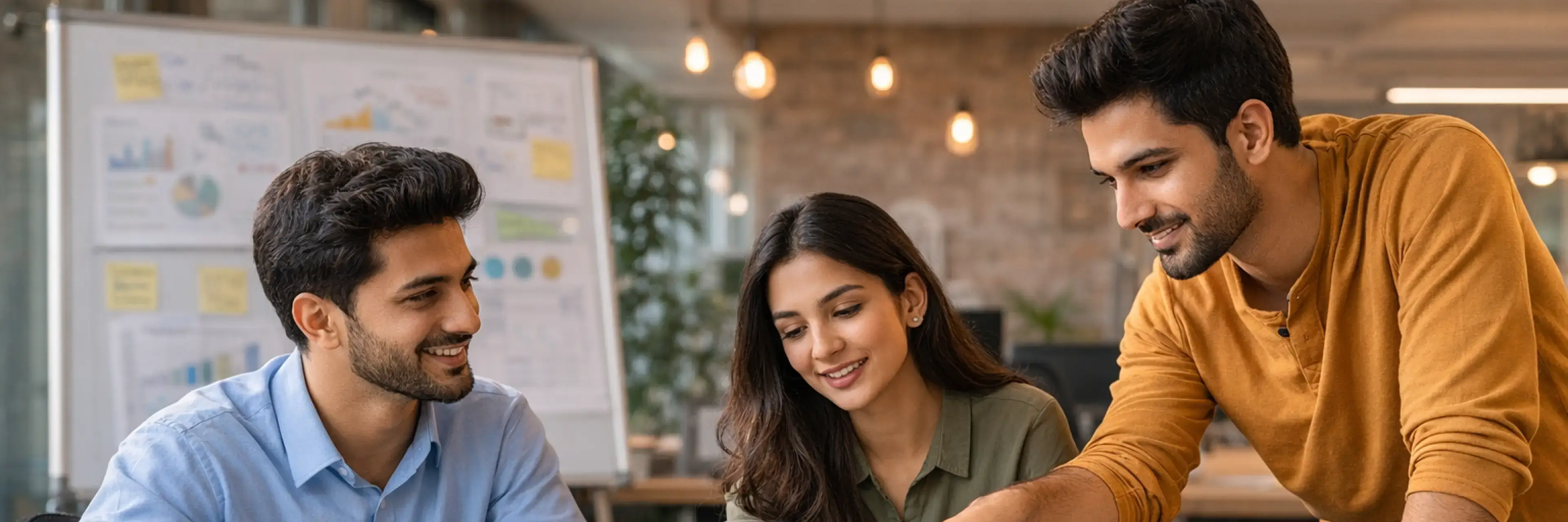 bba business analytics students using data to build and scale data-driven startups